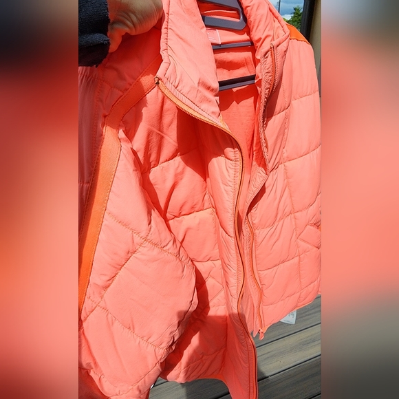 Free People Pippa packable puffer jacket hot watermelon - Picture 9 of 10